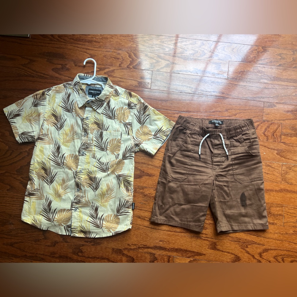 Kenneth Cole Beige and Brown Tropical Shirt with Brown Shorts